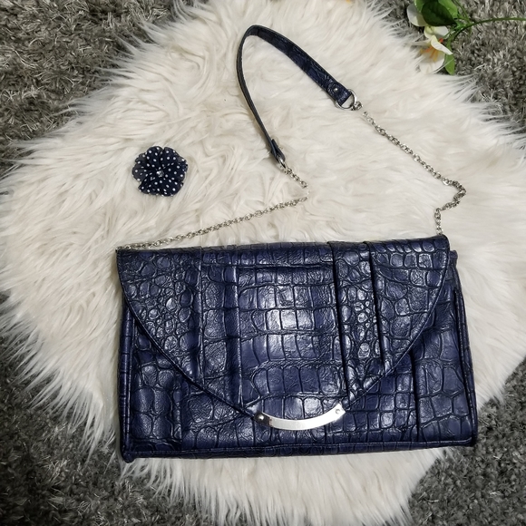Steve Madden Handbags - STEVE MADDEN Blue Clutch Bag.
